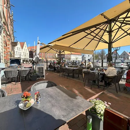 & Restaurant Christian Iv *